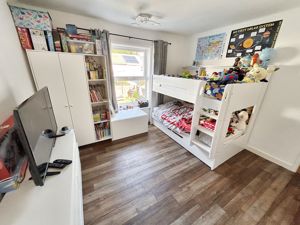 Bedroom- click for photo gallery